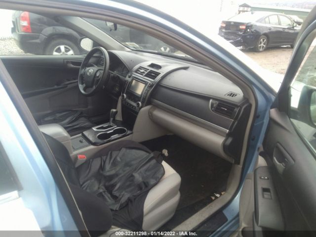 Photo 4 VIN: 4T4BF1FK1CR203824 - TOYOTA CAMRY 