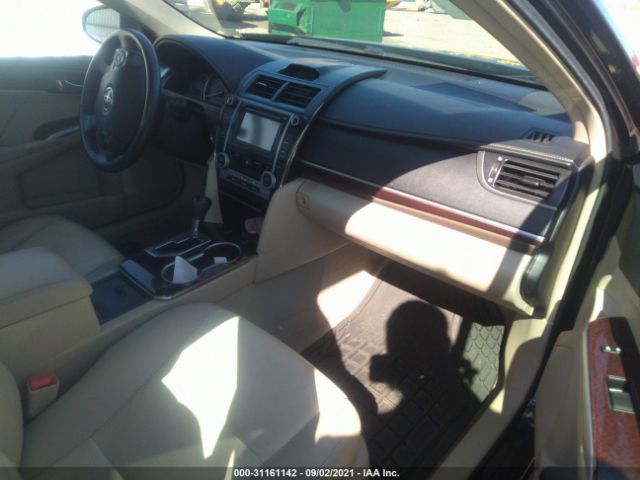 Photo 4 VIN: 4T4BF1FK1CR205542 - TOYOTA CAMRY 