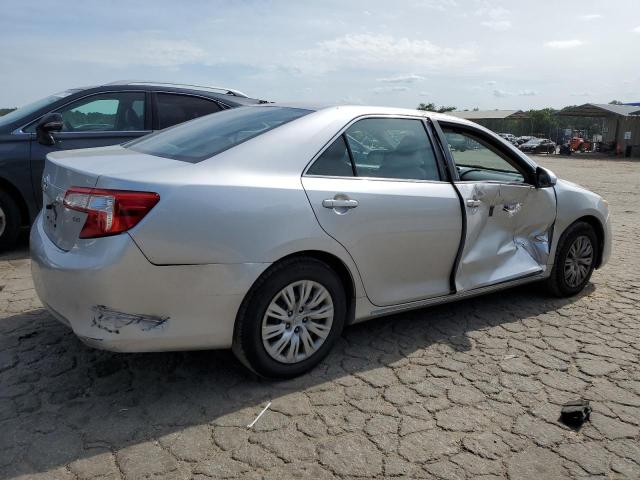 Photo 2 VIN: 4T4BF1FK1CR223247 - TOYOTA CAMRY 