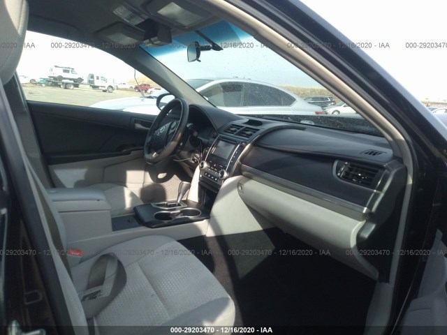 Photo 4 VIN: 4T4BF1FK1CR228805 - TOYOTA CAMRY 