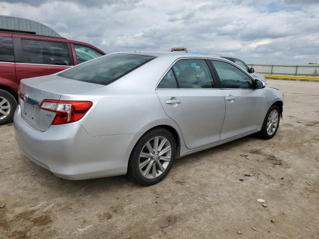 Photo 2 VIN: 4T4BF1FK1CR238136 - TOYOTA CAMRY BASE 