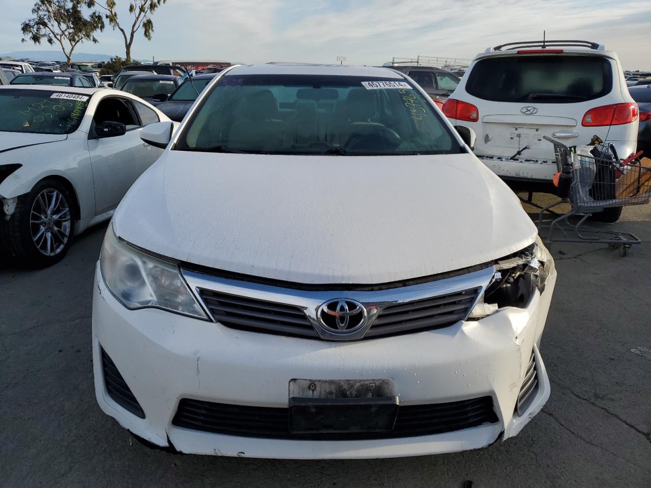 Photo 4 VIN: 4T4BF1FK1CR240081 - TOYOTA CAMRY 