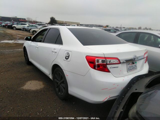 Photo 2 VIN: 4T4BF1FK1CR267197 - TOYOTA CAMRY 