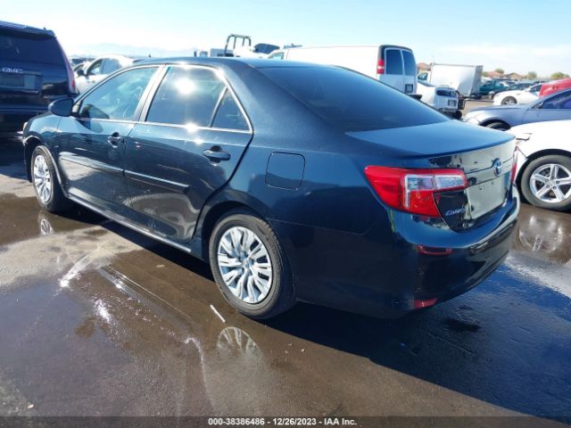 Photo 2 VIN: 4T4BF1FK1CR270424 - TOYOTA CAMRY 