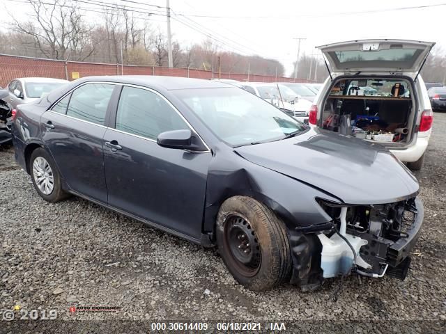 Photo 3 VIN: 4T4BF1FK1DR301530 - TOYOTA CAMRY 