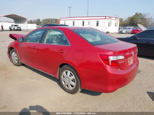 Photo 2 VIN: 4T4BF1FK1DR324547 - TOYOTA CAMRY 