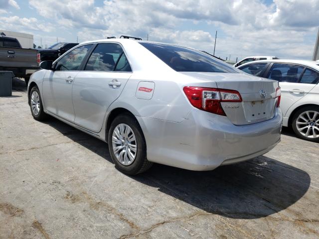 Photo 2 VIN: 4T4BF1FK1DR327075 - TOYOTA CAMRY L 