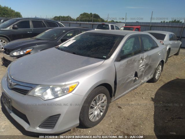 Photo 1 VIN: 4T4BF1FK1DR335564 - TOYOTA CAMRY 