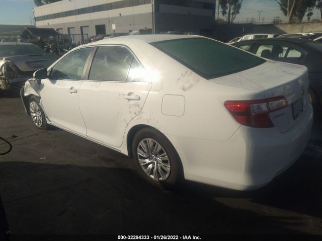 Photo 2 VIN: 4T4BF1FK1ER381204 - TOYOTA CAMRY 