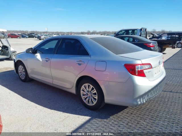 Photo 2 VIN: 4T4BF1FK1ER440851 - TOYOTA CAMRY 