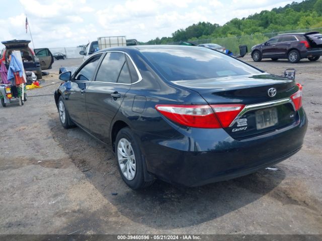 Photo 2 VIN: 4T4BF1FK1FR452628 - TOYOTA CAMRY 