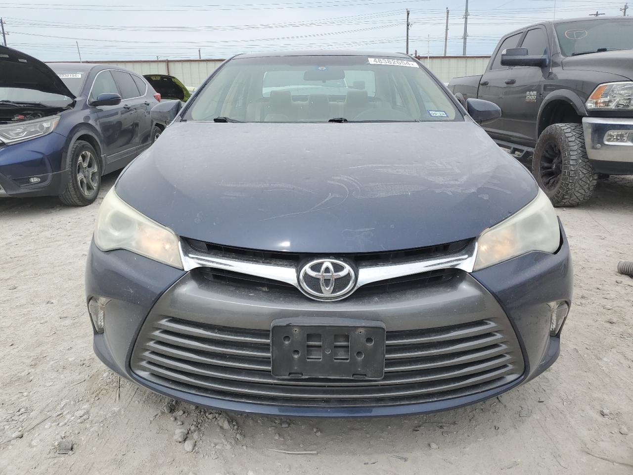 Photo 4 VIN: 4T4BF1FK1FR467906 - TOYOTA CAMRY 