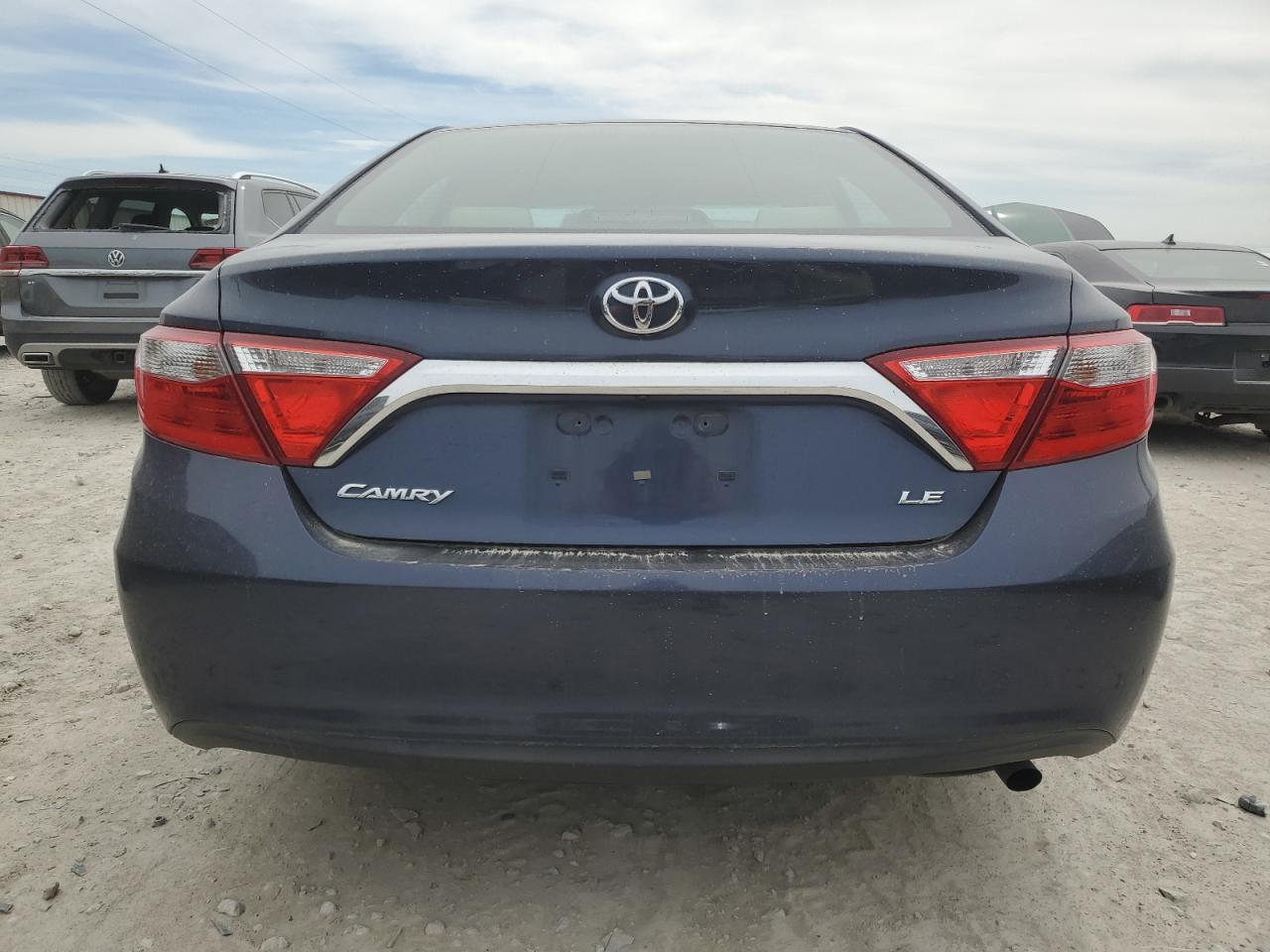 Photo 5 VIN: 4T4BF1FK1FR467906 - TOYOTA CAMRY 