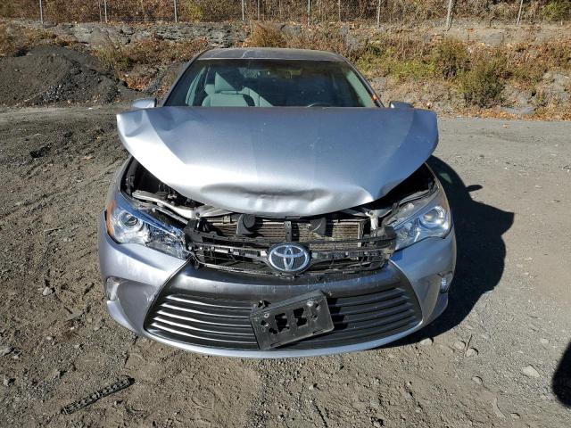 Photo 4 VIN: 4T4BF1FK1FR500404 - TOYOTA CAMRY LE 