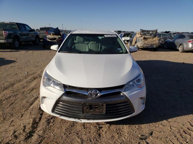 Photo 4 VIN: 4T4BF1FK1FR510401 - TOYOTA CAMRY LE 