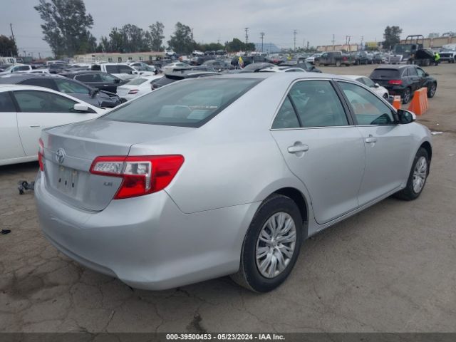 Photo 3 VIN: 4T4BF1FK2CR158330 - TOYOTA CAMRY 