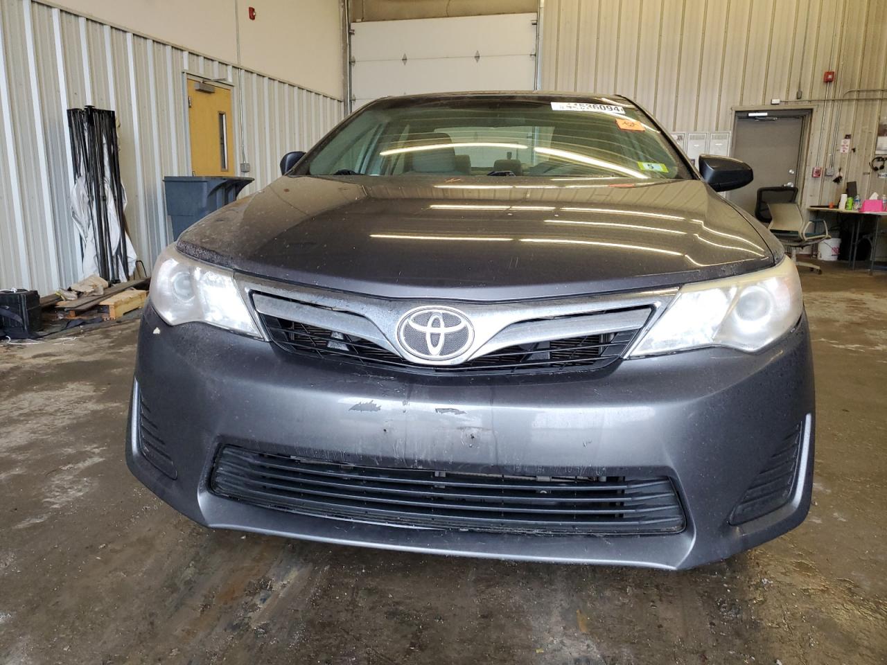 Photo 4 VIN: 4T4BF1FK2CR165679 - TOYOTA CAMRY 