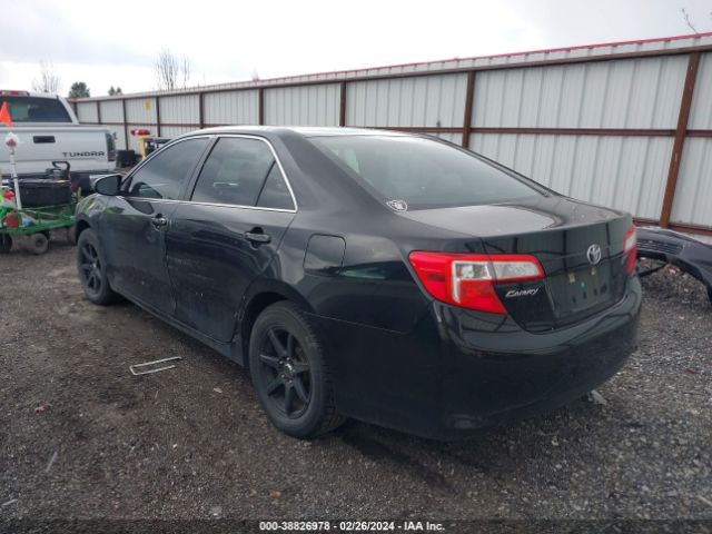 Photo 2 VIN: 4T4BF1FK2CR168050 - TOYOTA CAMRY 