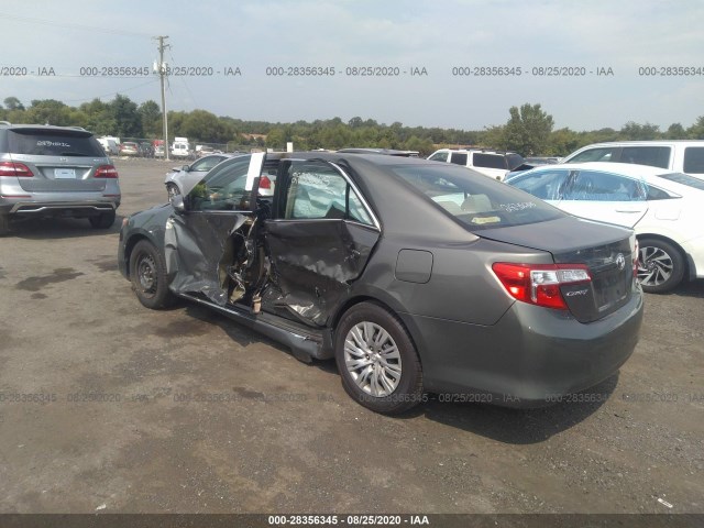 Photo 2 VIN: 4T4BF1FK2CR178433 - TOYOTA CAMRY 