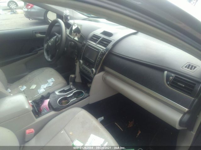 Photo 4 VIN: 4T4BF1FK2CR204187 - TOYOTA CAMRY 