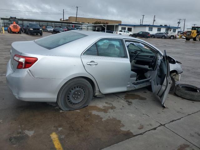 Photo 2 VIN: 4T4BF1FK2CR225086 - TOYOTA CAMRY 