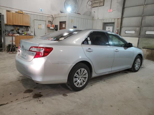 Photo 2 VIN: 4T4BF1FK2CR228909 - TOYOTA CAMRY 