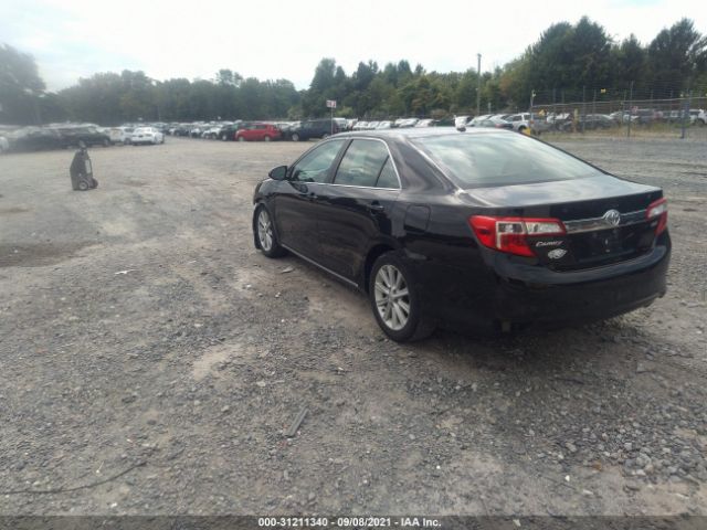 Photo 2 VIN: 4T4BF1FK2CR264650 - TOYOTA CAMRY 