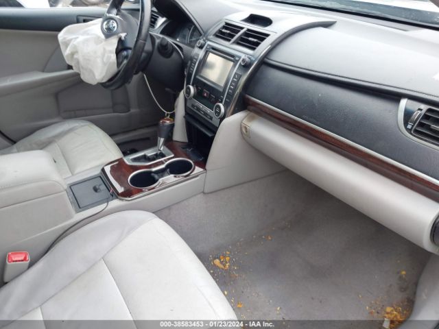 Photo 4 VIN: 4T4BF1FK2CR268617 - TOYOTA CAMRY 