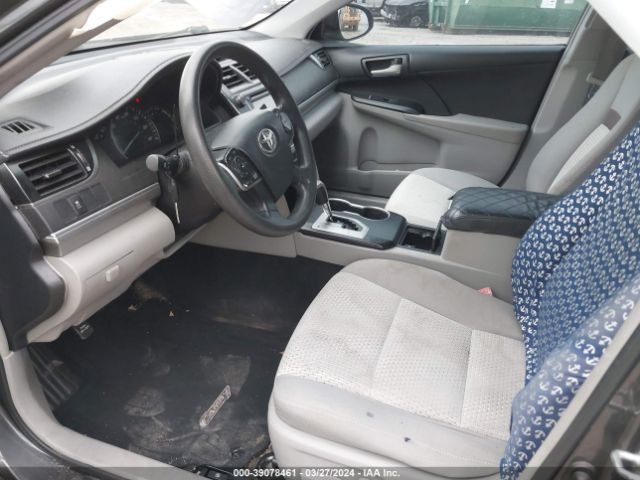 Photo 4 VIN: 4T4BF1FK2DR282051 - TOYOTA CAMRY 