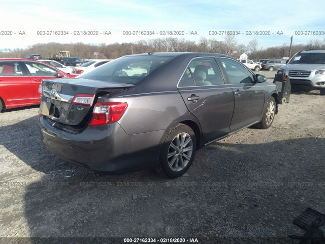 Photo 3 VIN: 4T4BF1FK2DR286827 - TOYOTA CAMRY 