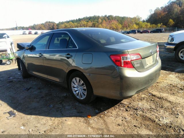 Photo 2 VIN: 4T4BF1FK2DR308566 - TOYOTA CAMRY 