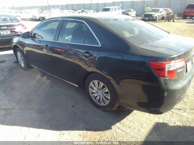 Photo 2 VIN: 4T4BF1FK2DR314691 - TOYOTA CAMRY 