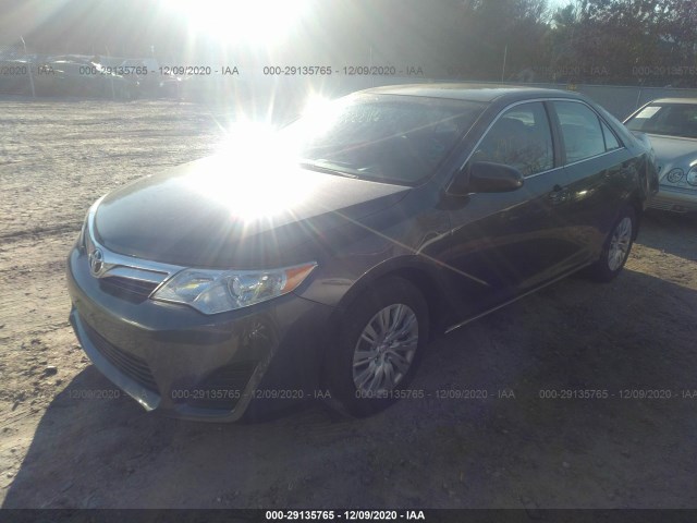 Photo 1 VIN: 4T4BF1FK2DR333743 - TOYOTA CAMRY 