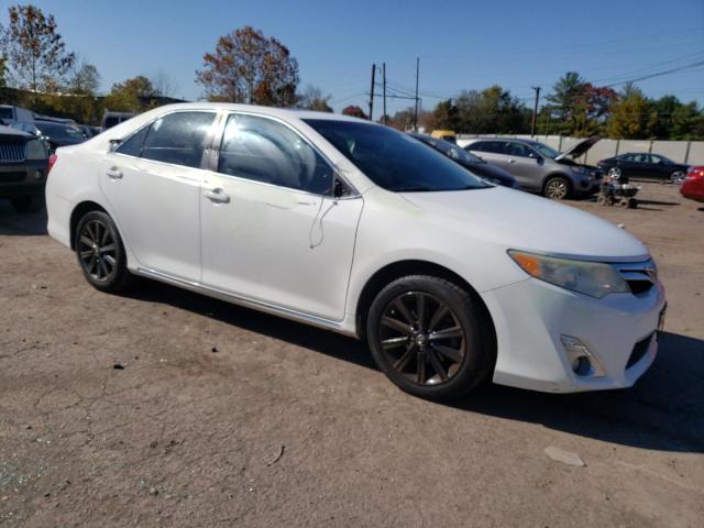 Photo 3 VIN: 4T4BF1FK2ER337826 - TOYOTA CAMRY 