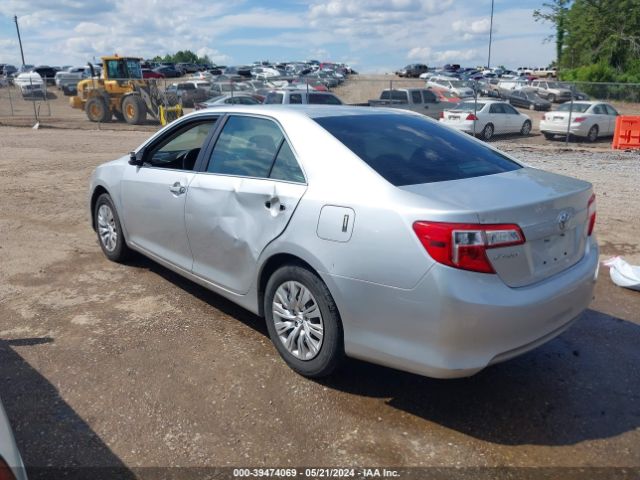 Photo 2 VIN: 4T4BF1FK2ER351029 - TOYOTA CAMRY 