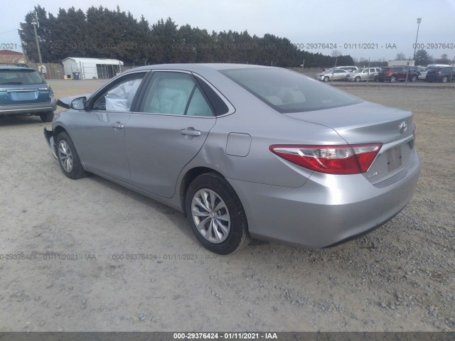 Photo 2 VIN: 4T4BF1FK2FR449141 - TOYOTA CAMRY 