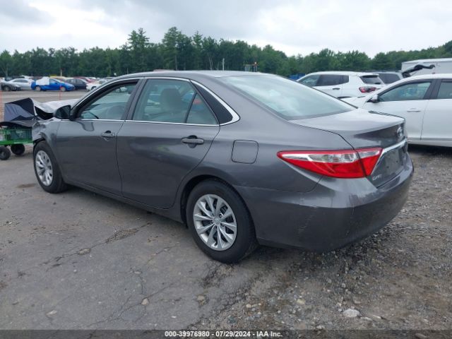 Photo 2 VIN: 4T4BF1FK2FR506860 - TOYOTA CAMRY 