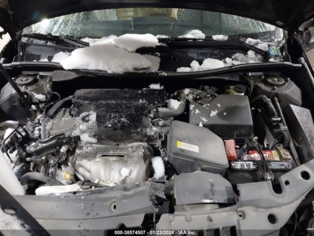 Photo 9 VIN: 4T4BF1FK2GR519447 - TOYOTA CAMRY 