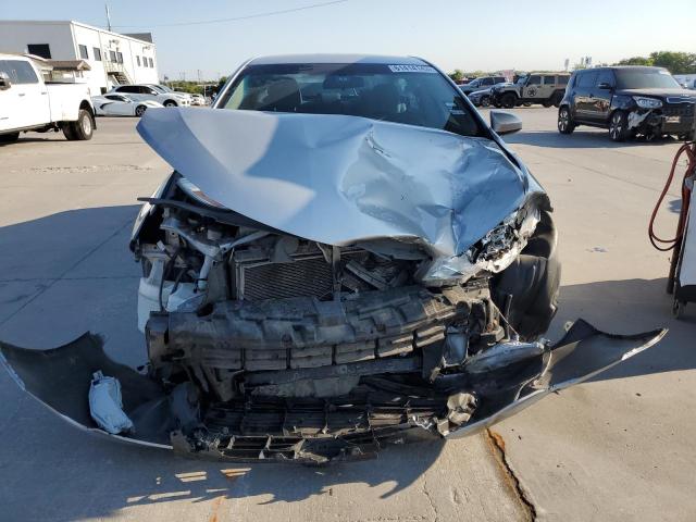 Photo 4 VIN: 4T4BF1FK2GR547569 - TOYOTA CAMRY LE 