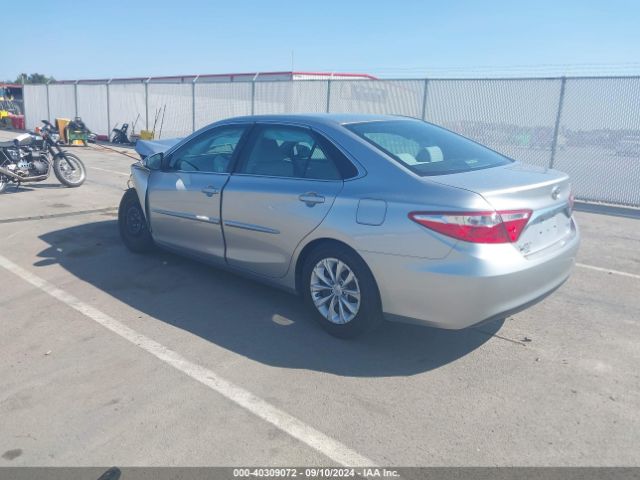 Photo 2 VIN: 4T4BF1FK2GR562833 - TOYOTA CAMRY 