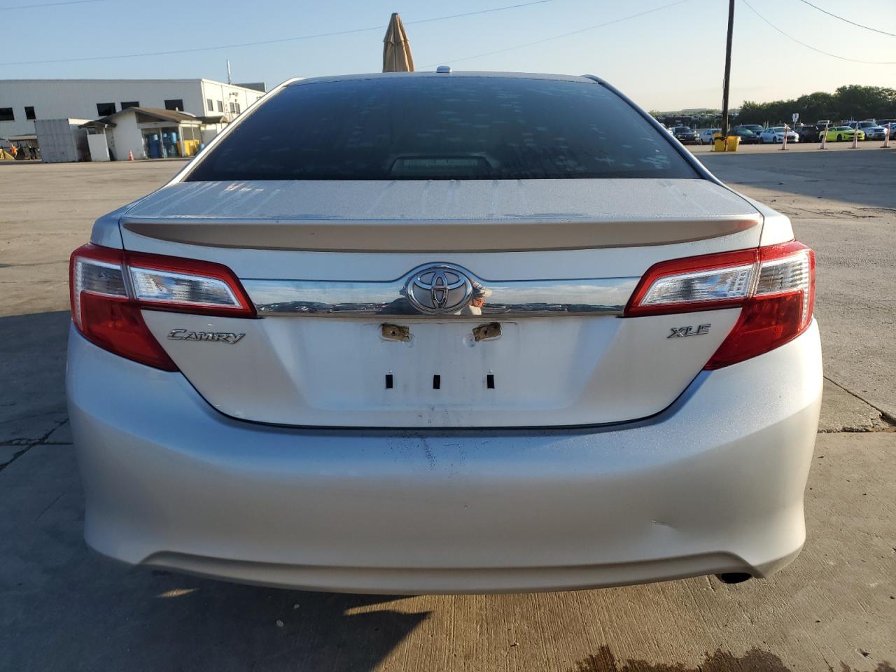 Photo 5 VIN: 4T4BF1FK3CR171152 - TOYOTA CAMRY 