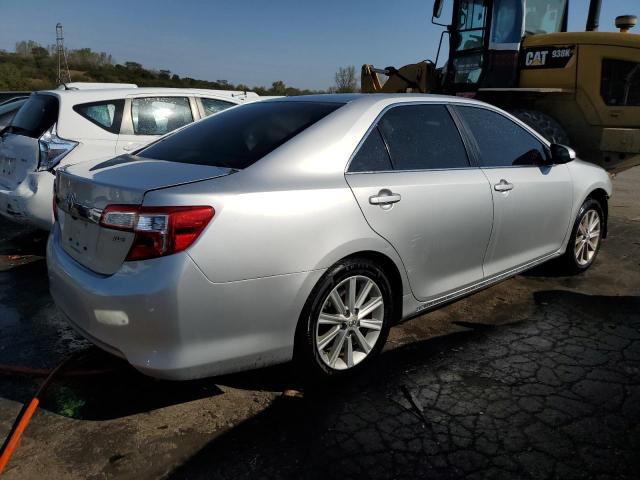 Photo 2 VIN: 4T4BF1FK3CR202142 - TOYOTA CAMRY BASE 