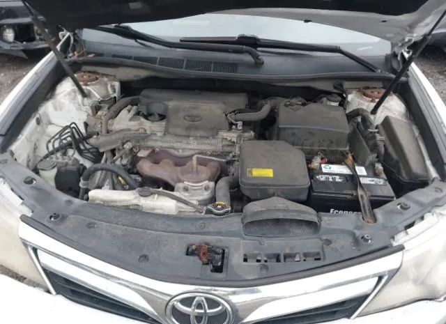 Photo 9 VIN: 4T4BF1FK3CR211438 - TOYOTA CAMRY 