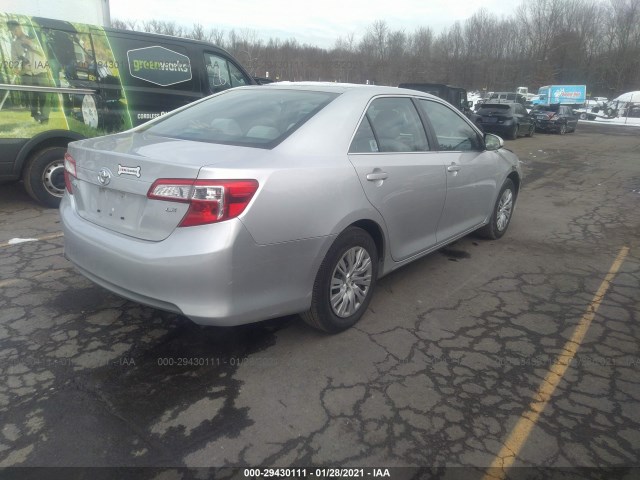 Photo 3 VIN: 4T4BF1FK3CR220303 - TOYOTA CAMRY 