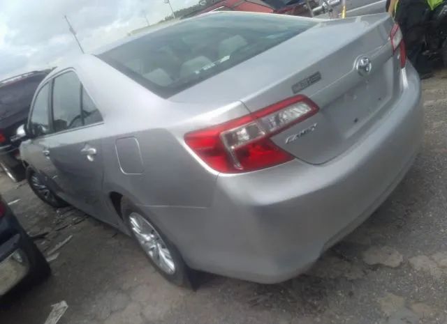 Photo 2 VIN: 4T4BF1FK3CR269548 - TOYOTA CAMRY 