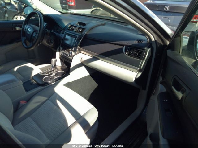 Photo 4 VIN: 4T4BF1FK3DR284391 - TOYOTA CAMRY 