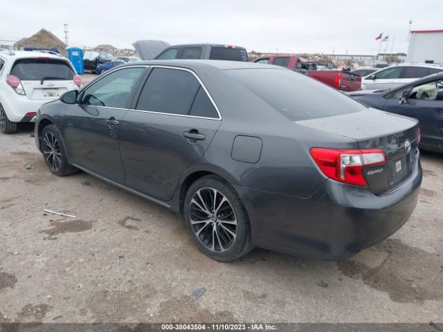 Photo 2 VIN: 4T4BF1FK3DR286819 - TOYOTA CAMRY 