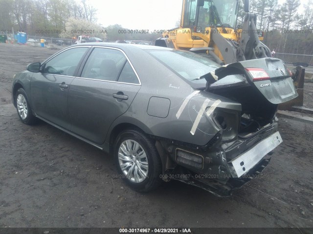 Photo 2 VIN: 4T4BF1FK3DR294029 - TOYOTA CAMRY 