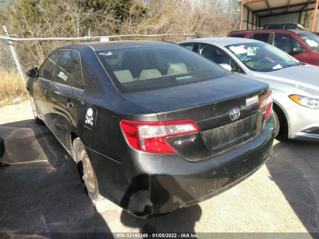 Photo 2 VIN: 4T4BF1FK3DR322086 - TOYOTA CAMRY 