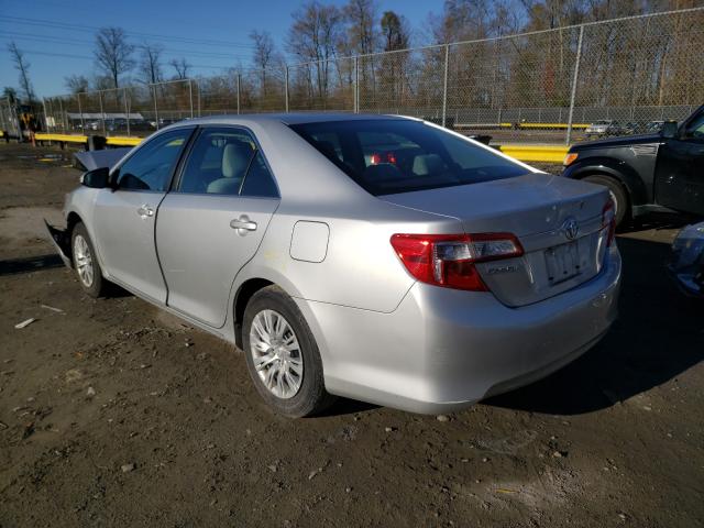 Photo 2 VIN: 4T4BF1FK3DR323559 - TOYOTA CAMRY L 